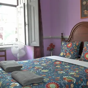 https://midtown-guest-house.hotels-lisbon-portugal.com