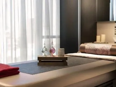 Westside Residences By Rotana Istanbul 4*,